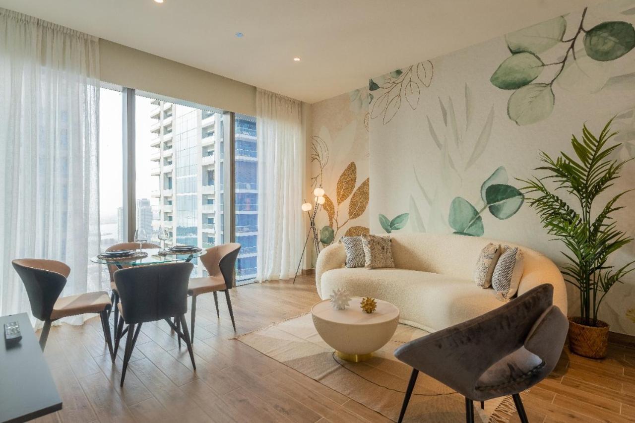 Desert Living Luxury Condo - Jumeirah Living Marina Gate Дубай Екстериор снимка