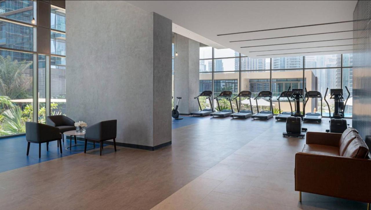 Desert Living Luxury Condo - Jumeirah Living Marina Gate Дубай Екстериор снимка
